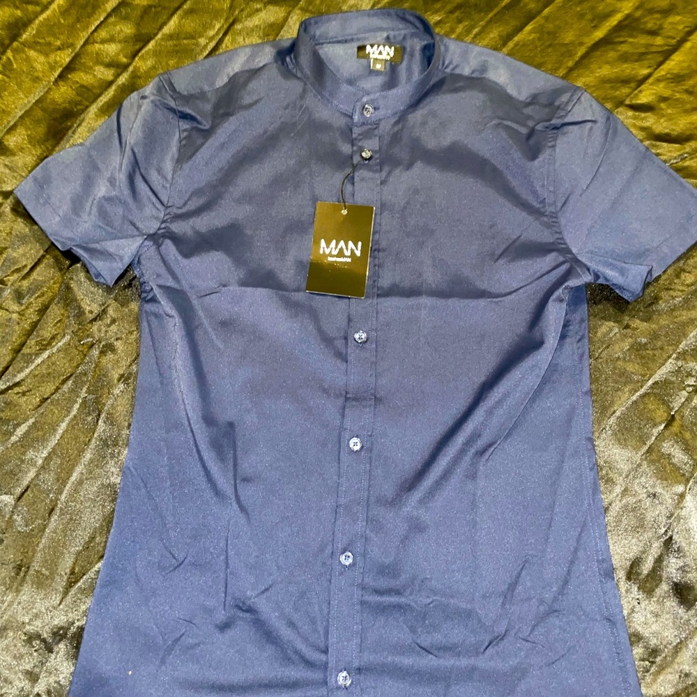 Boohoo man muscle fit Dad collar shirt size M